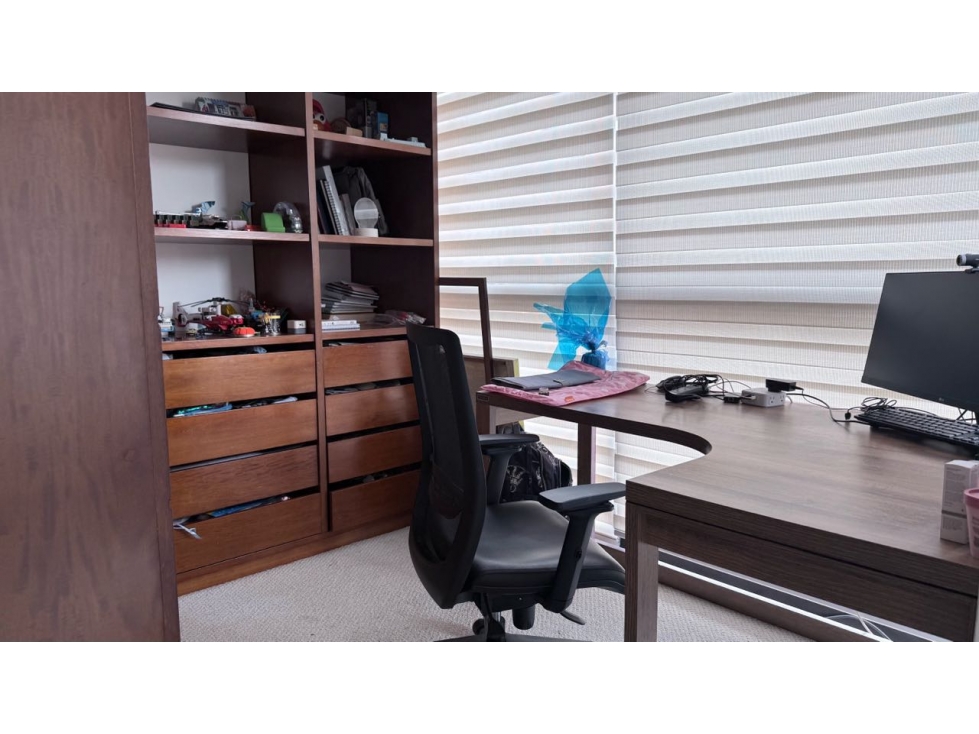 Apartamento en venta en Santa Barbara Occidental, Bogotá · foto 14 de 18