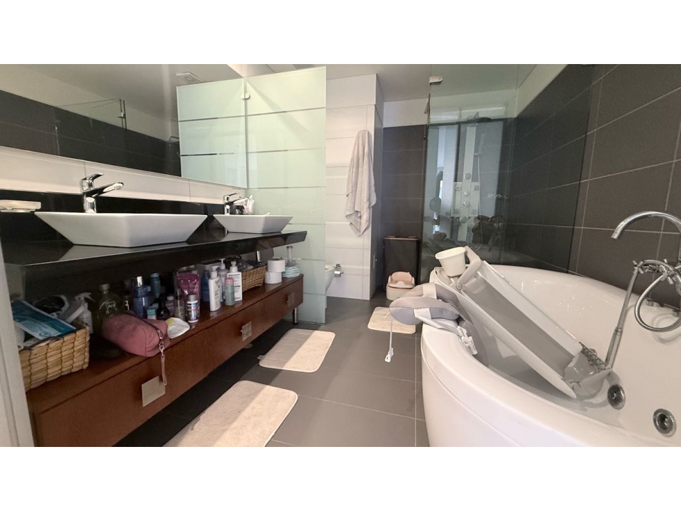 Apartamento en venta en Santa Barbara Occidental, Bogotá · foto 15 de 18