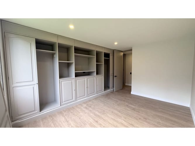 Apartamento en venta en Santa Barbara Occidental, Bogotá · foto 13 de 19
