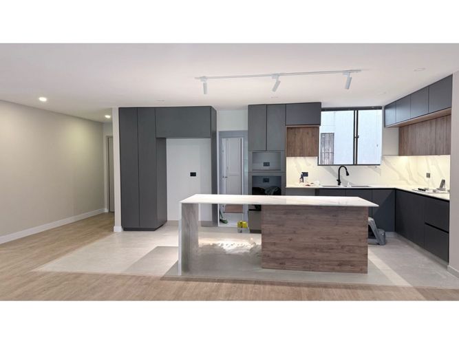 Apartamento en venta en Santa Barbara Occidental, Bogotá · foto 17 de 19