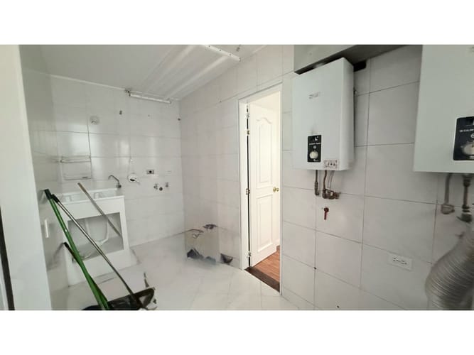 Apartamento en venta en Santa Barbara Occidental, Bogotá · foto 18 de 19