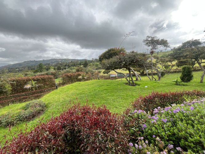 Casa de 4 alcobas en venta en Altos De Yerbabuena, Sopó, 450 m² · foto 21 de 23
