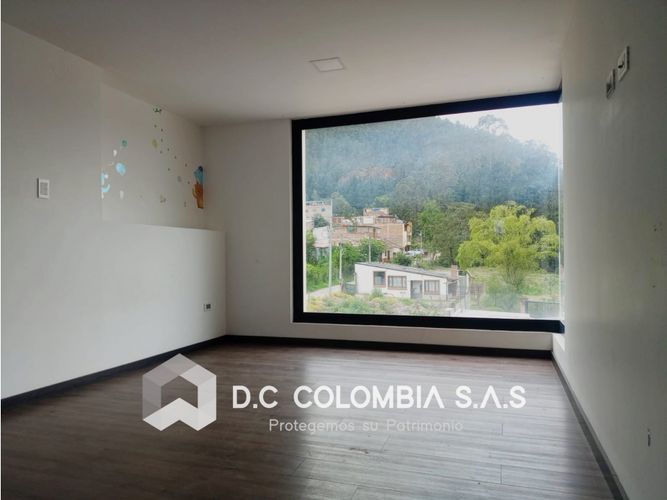 Casa de 4 alcobas en venta en Briceño, Pasto, 266 m² · foto 3 de 11