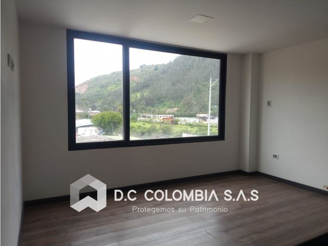 Casa de 4 alcobas en venta en Briceño, Pasto, 266 m² · foto 5 de 11