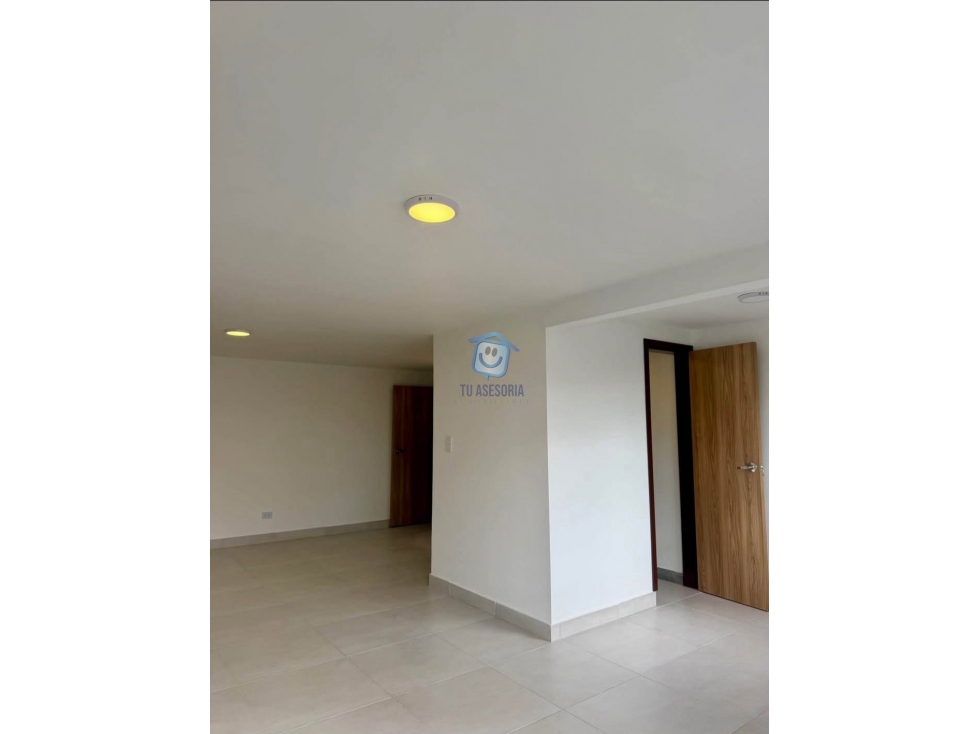 Apartamento en venta en San Jose Sur, Pereira · foto 5 de 9