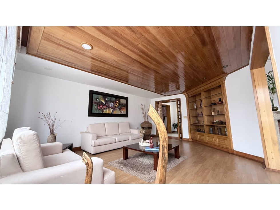 Apartamento en venta en La Carolina, Bogotá · foto 2 de 24