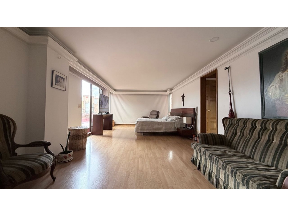 Apartamento en venta en La Carolina, Bogotá · foto 6 de 24