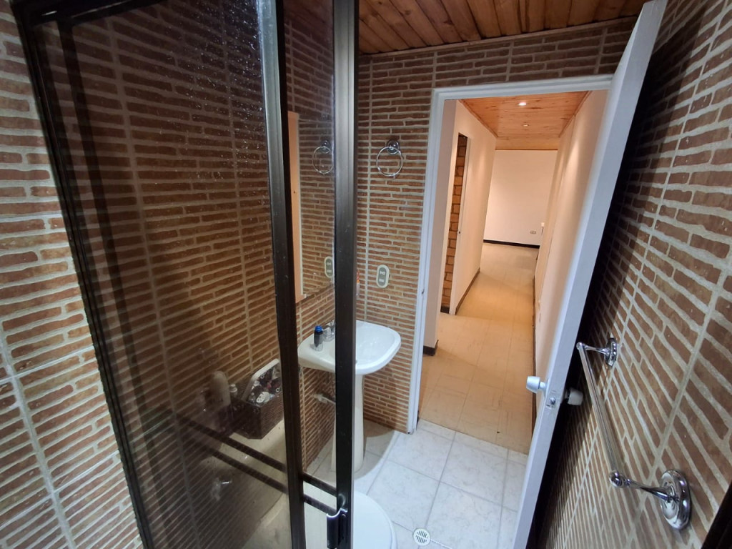 Apartamento en venta en Simon Bolivar, Bogotá · foto 10 de 24