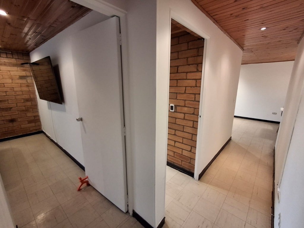 Apartamento en venta en Simon Bolivar, Bogotá · foto 11 de 24