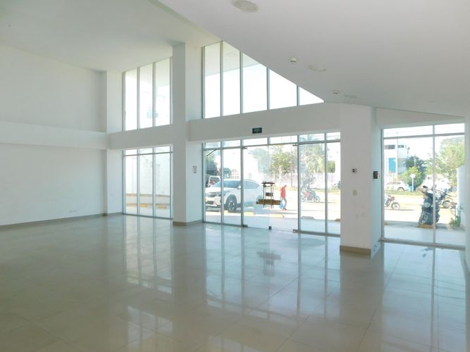 Edificio en arriendo en Alcibia, Cartagena, 3236 m² · foto 6 de 24