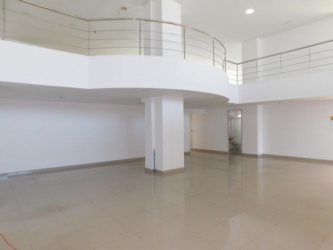 Edificio en arriendo en Alcibia, Cartagena, 3236 m² · foto 9 de 24