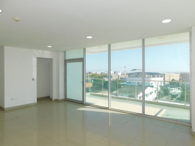 Edificio en arriendo en Alcibia, Cartagena, 3236 m² · foto 12 de 24