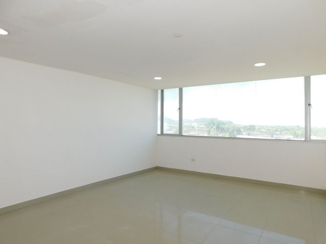 Edificio en arriendo en Alcibia, Cartagena, 3236 m² · foto 23 de 24