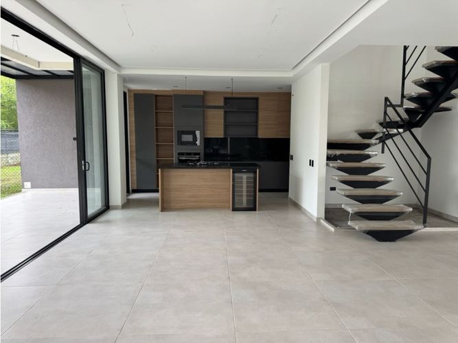 Casa de 3 alcobas en venta en Pance, Cali, 260 m² · foto 4 de 24