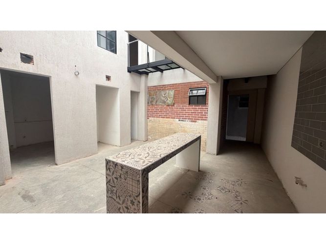Edificio en arriendo en Granada, Cali, 580 m² · foto 6 de 20