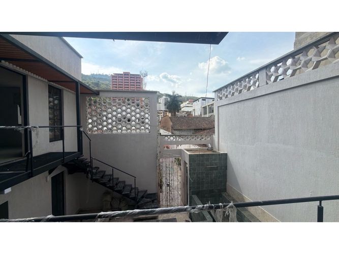 Edificio en arriendo en Granada, Cali, 580 m² · foto 13 de 20