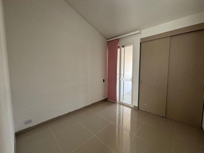 Casa de 3 alcobas en venta en El Castillo, Jamundí, 340 m² · foto 11 de 24