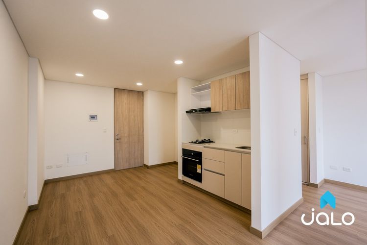 Apartamento de 1 alcoba en arriendo en Los Alcazares, Bogotá, 39 m² · foto 2 de 24