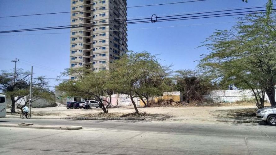 Lote en venta en Rodadero Sur, Santa Marta, 1320 m² · foto 3 de 4