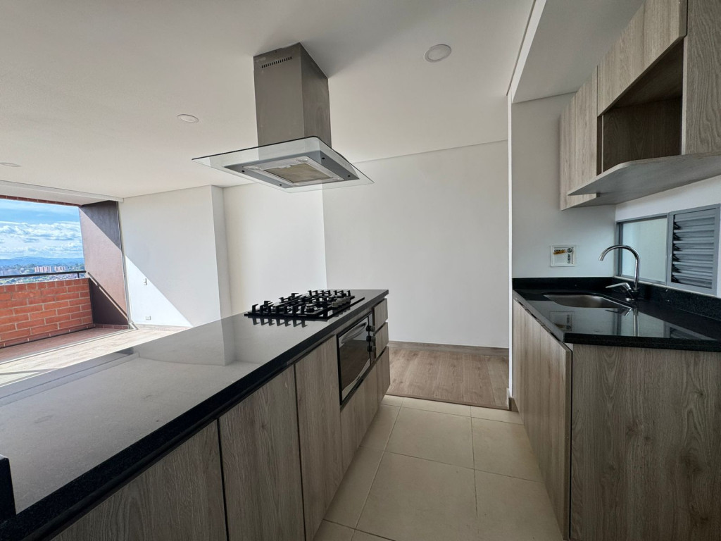 Apartamento en arriendo en Santa Ana, Rionegro · foto 3 de 15