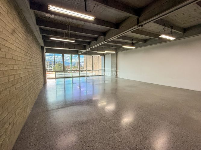 Oficina en arriendo en Guayabal, Medellín, 176 m² · foto 2 de 20