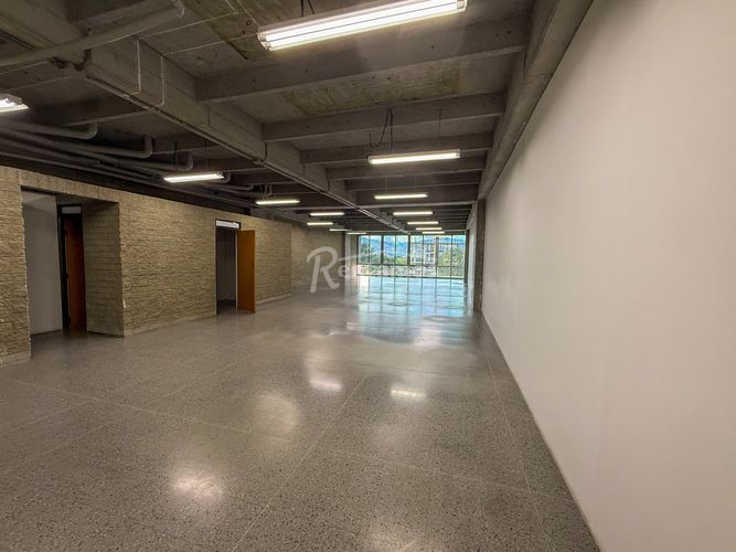 Oficina en arriendo en Guayabal, Medellín, 176 m² · foto 4 de 20