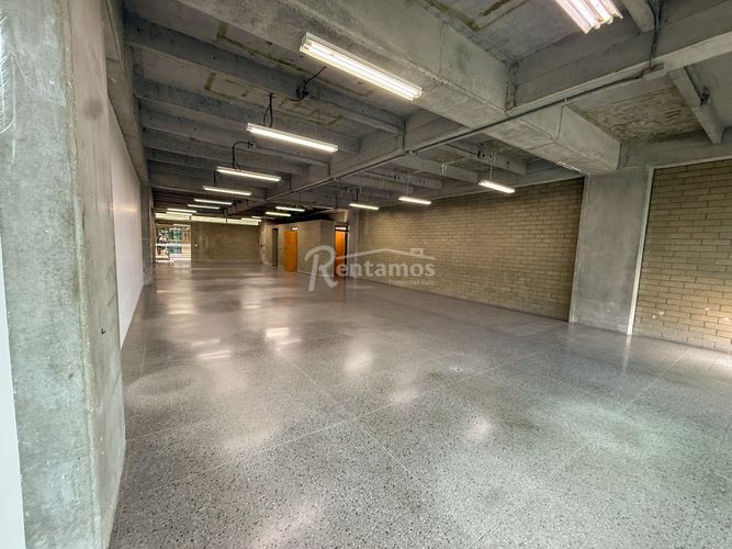 Oficina en arriendo en Guayabal, Medellín, 176 m² · foto 19 de 20