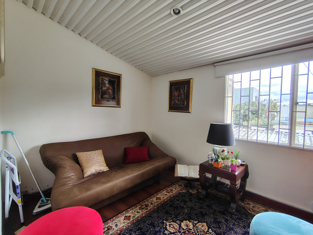 Casa en venta en La Esmeralda, Bogotá · foto 24 de 24