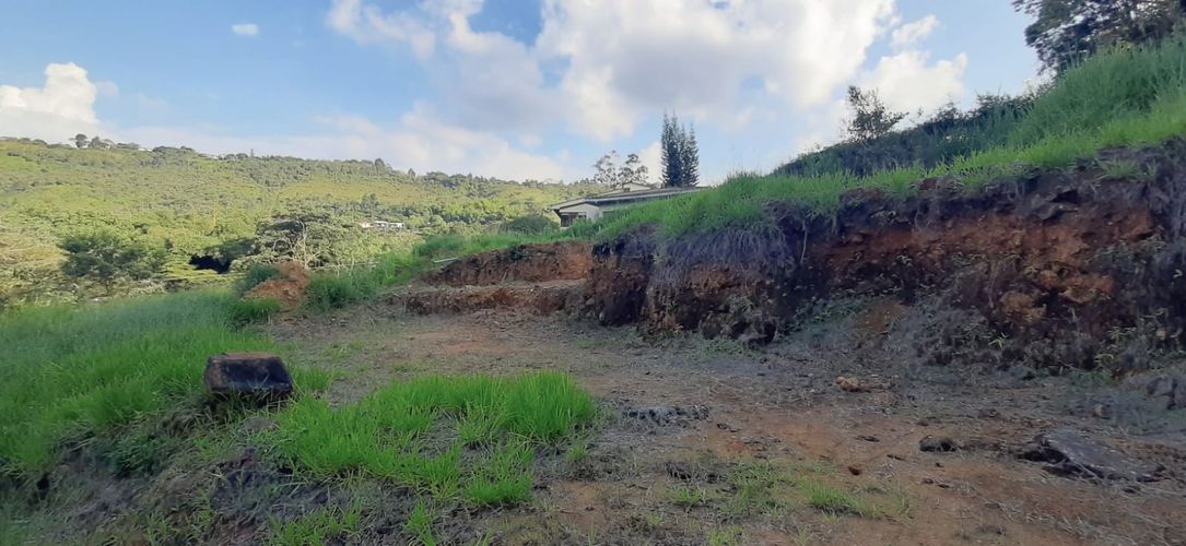 Lote en venta en Chorro De La Plata, Cali, 1650 m² · foto 3 de 18
