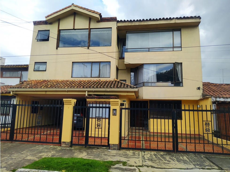 Apartamento en Arriendo en Niza, Bogotá