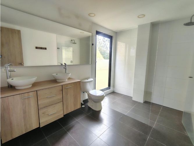 Casa de 3 alcobas en venta en Loma Del Escobero, El Retiro, 330 m² · foto 9 de 20