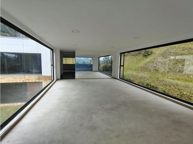 Casa de 3 alcobas en venta en Loma Del Escobero, El Retiro, 330 m² · foto 11 de 20