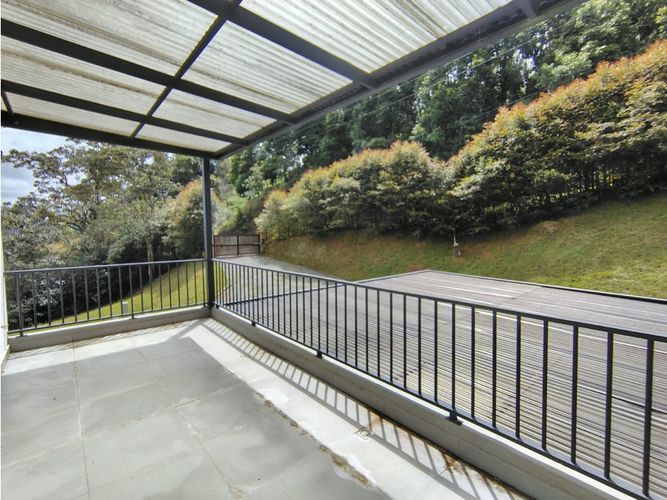 Casa de 3 alcobas en venta en Loma Del Escobero, El Retiro, 330 m² · foto 18 de 20