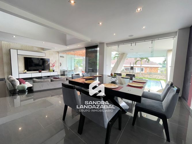 Casa de 6 alcobas en venta en Terrazas De Menzuli, Piedecuesta, 720 m² · foto 9 de 24