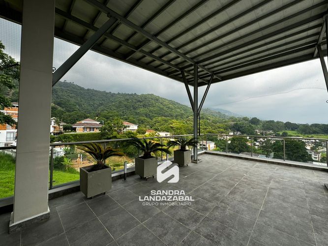 Casa de 6 alcobas en venta en Terrazas De Menzuli, Piedecuesta, 720 m² · foto 18 de 24