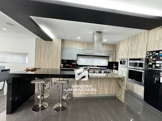 Casa de 6 alcobas en venta en Terrazas De Menzuli, Piedecuesta, 720 m² · foto 20 de 24