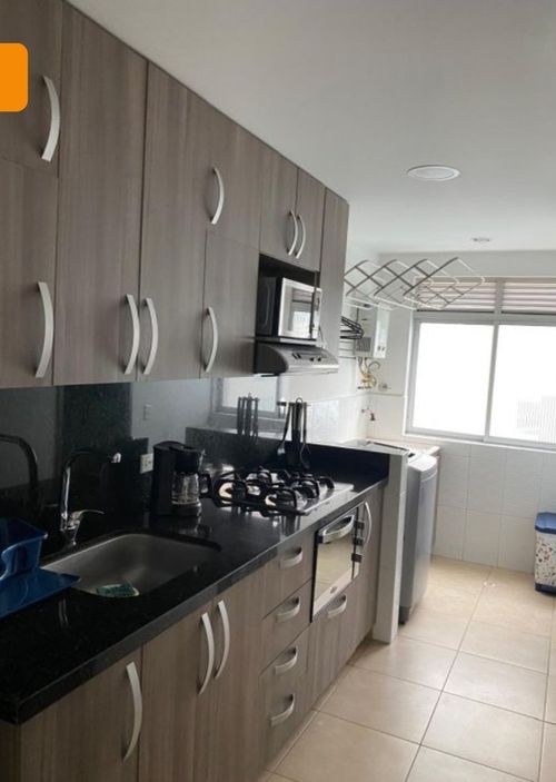 Apartamento de 4 alcobas en venta en Bosques De Zuñiga, Envigado, 113 m² · foto 5 de 21