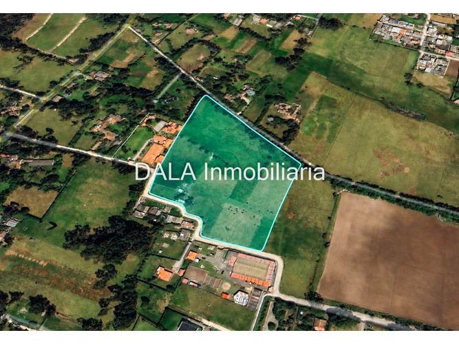 Lote en venta en Fonquetá, Chía, 32000 m² · foto 2 de 12