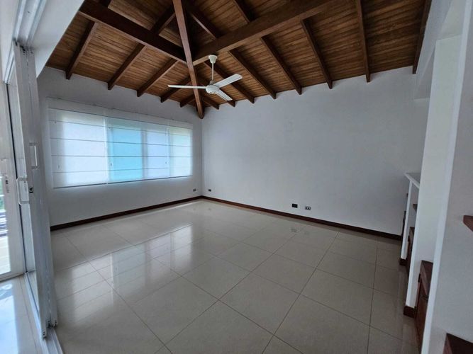 Casa de 4 alcobas en arriendo en La Boquilla, Cartagena, 485 m² · foto 3 de 13