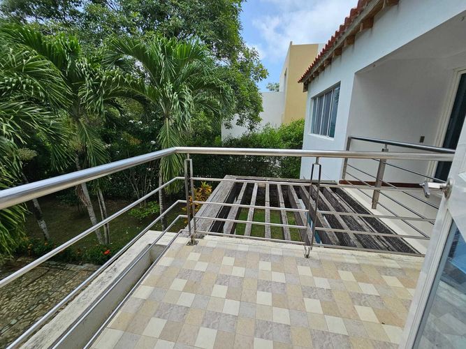 Casa de 4 alcobas en arriendo en La Boquilla, Cartagena, 485 m² · foto 4 de 13