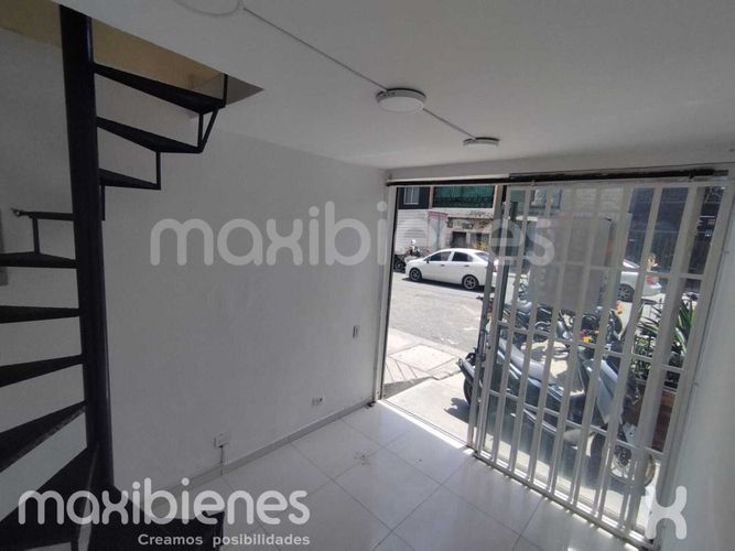 Local en arriendo en Vía Las Palmas, Medellín, 25 m² · foto 2 de 10