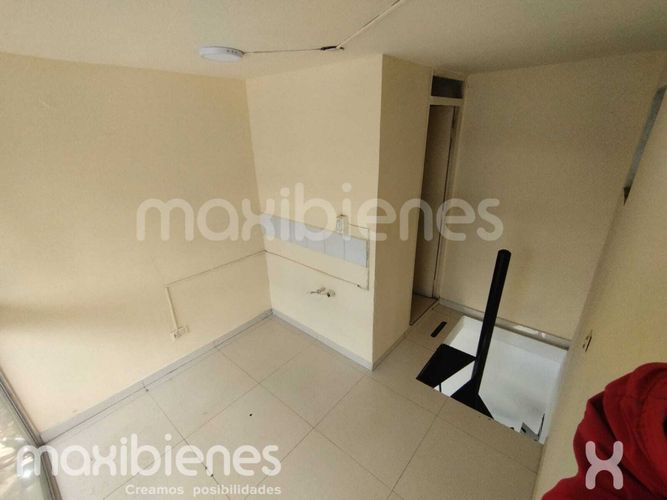 Local en arriendo en Vía Las Palmas, Medellín, 25 m² · foto 3 de 10