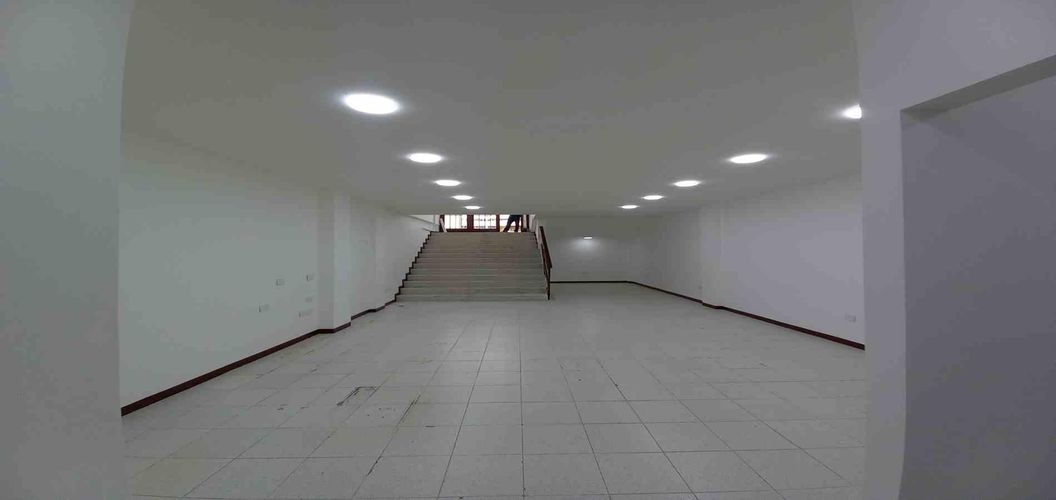Local en arriendo en El Centro, Manizales, 86 m² · foto 2 de 12