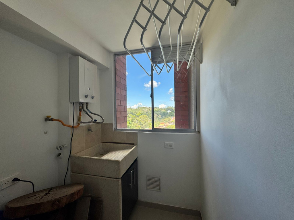 Apartamento en arriendo en Santa Ana, Rionegro · foto 9 de 13