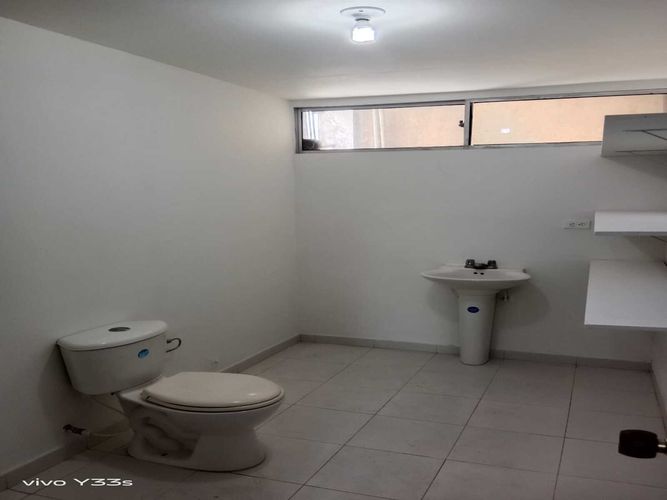 Oficina en arriendo en Bocagrande, Cartagena, 12 m² · foto 7 de 9