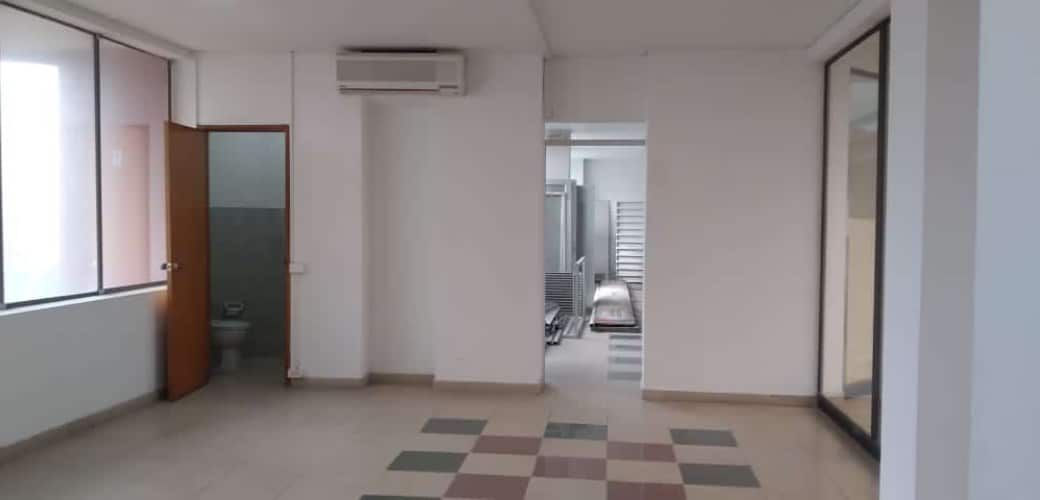 Oficina en arriendo en El Centro, Cartagena, 128 m² · foto 7 de 9