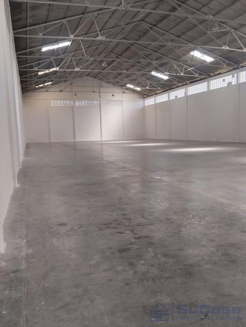Bodega en arriendo en El Bosque, Cartagena, 844 m² · foto 2 de 10