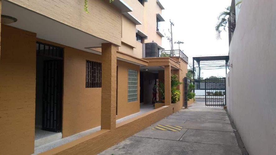 Oficina en arriendo en Bocagrande, Cartagena, 100 m² · foto 5 de 9