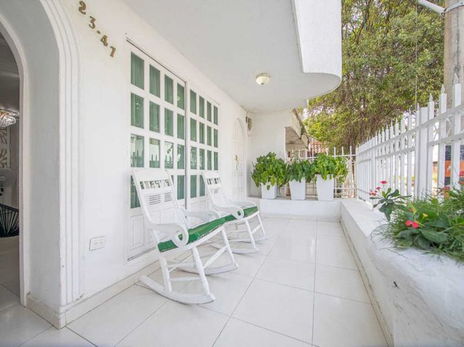 Casa de 4 alcobas en arriendo en Manga, Cartagena, 108 m² · foto 2 de 12