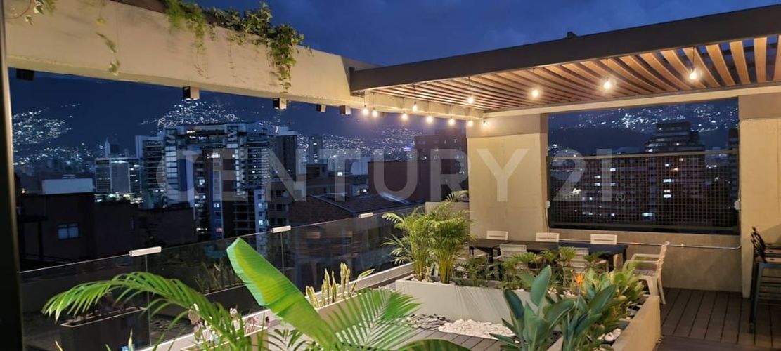 Apartamento de 3 alcobas en venta en Laureles, Medellín, 120 m² · foto 17 de 20
